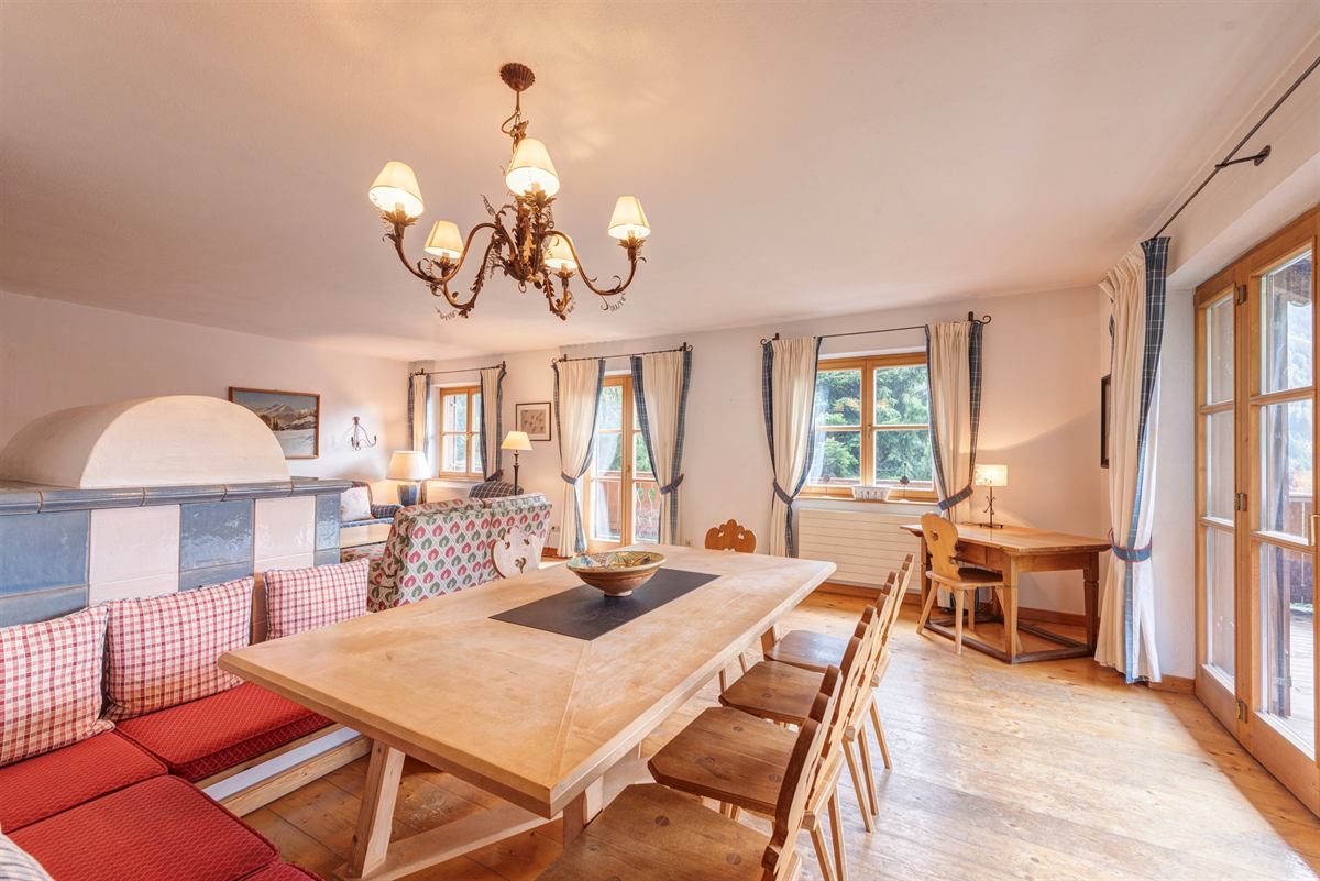 Chalet Windegg – dining room